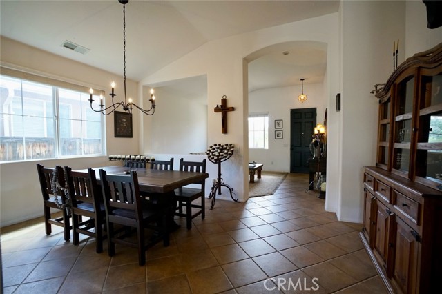 Detail Gallery Image 2 of 21 For 29043 Silver Star Dr, Menifee,  CA 92584 - 3 Beds | 2 Baths