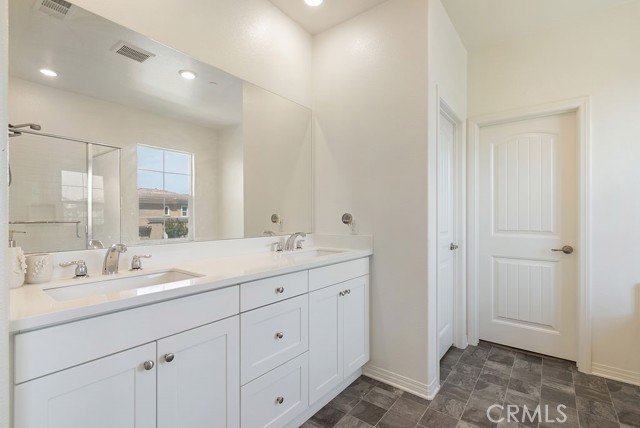 Detail Gallery Image 15 of 27 For 8692 Autumn Path St, Chino,  CA 91708 - 3 Beds | 2/1 Baths