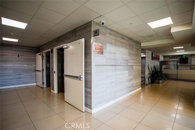 Detail Gallery Image 6 of 35 For 1598 Long Beach Bld #305,  Long Beach,  CA 90813 - 1 Beds | 1 Baths