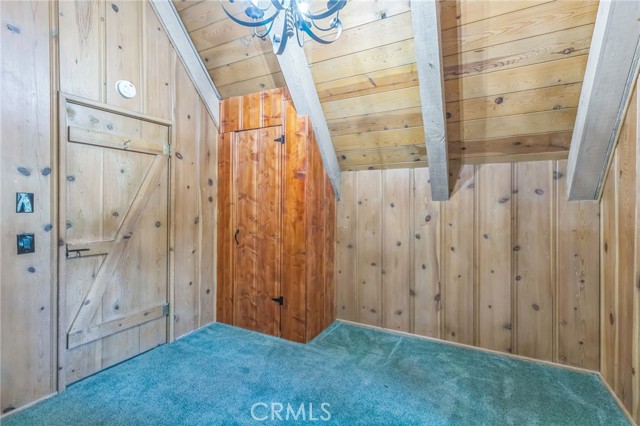 129 B Lane, Lake Arrowhead CA: https://media.crmls.org/medias/0f16333d-ac4b-451d-ab97-b912531128ca.jpg