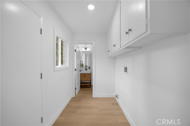 Detail Gallery Image 25 of 30 For 16938 Knapp St, Northridge,  CA 91343 - 3 Beds | 2/1 Baths