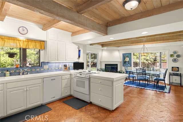 Detail Gallery Image 13 of 54 For 3544 Bay Ave, Chico,  CA 95973 - 3 Beds | 3/1 Baths