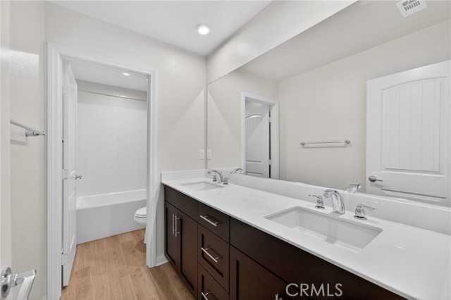 Detail Gallery Image 27 of 64 For 694 Dahlia, San Jacinto,  CA 92583 - 4 Beds | 2/1 Baths