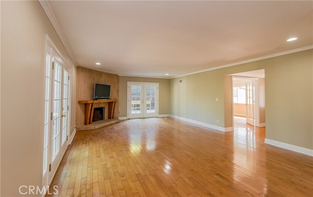 4602 Hurford Terrace, Encino CA: https://media.crmls.org/medias/0f173694-4184-4e55-85c9-3db25112b2b7.jpg