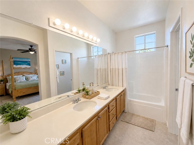 292 Edgemire Lane photo 15