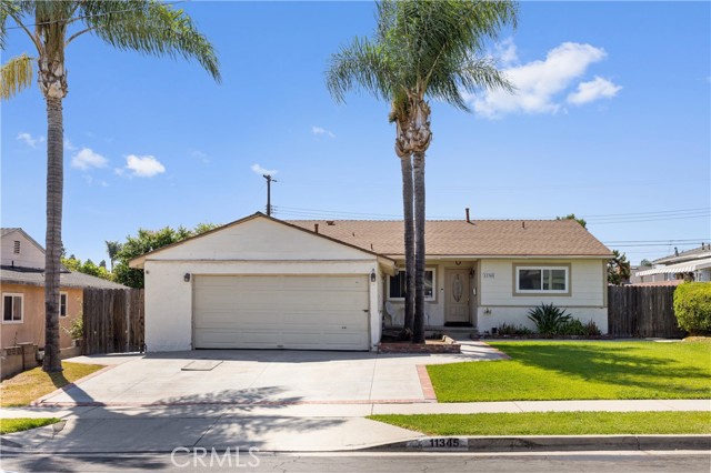 Detail Gallery Image 3 of 26 For 11345 Groveland Ave, Whittier,  CA 90604 - 3 Beds | 2 Baths