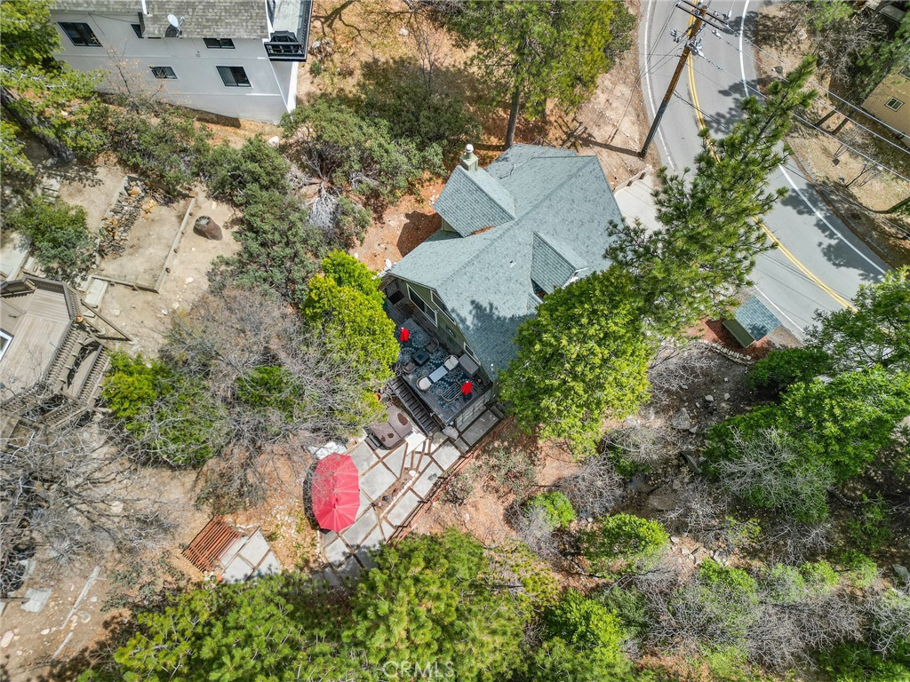 https://media.crmls.org/medias/0f18fd23-1875-4eb4-94d9-2437b95a4ce3.jpg?preset=X-Large