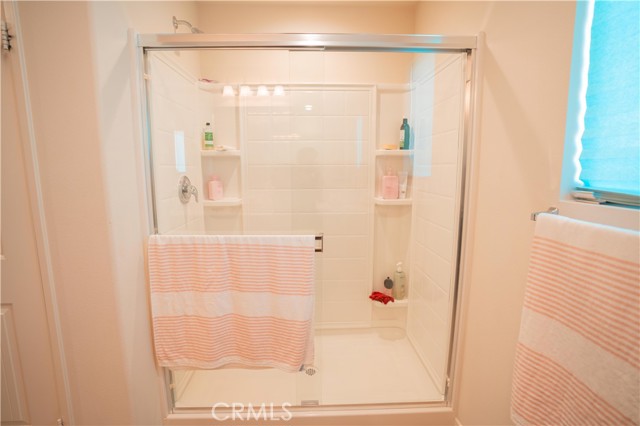 Detail Gallery Image 12 of 15 For 1968 Nogales Ave, Perris,  CA 92571 - 5 Beds | 4 Baths