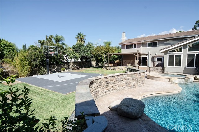 618 MARTIN Way, Claremont CA: https://media.crmls.org/medias/0f19dc3c-37a4-4b03-a56a-90bc4021d66a.jpg