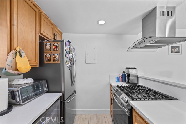 Detail Gallery Image 3 of 26 For 2451 College, La Verne,  CA 91750 - 2 Beds | 1 Baths