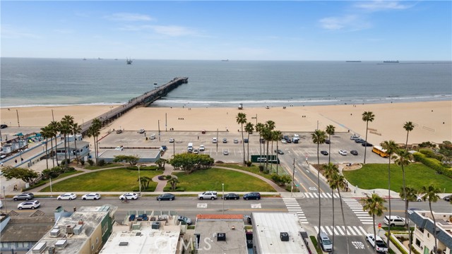 Detail Gallery Image 28 of 36 For 805 Ocean Ave #4,  Seal Beach,  CA 90740 - 3 Beds | 2 Baths