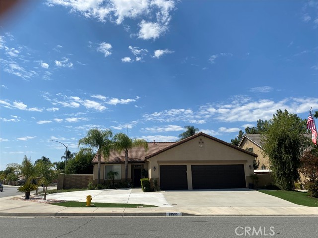 Detail Gallery Image 1 of 1 For 28595 Meadow View Dr, Menifee,  CA 92584 - 3 Beds | 2 Baths