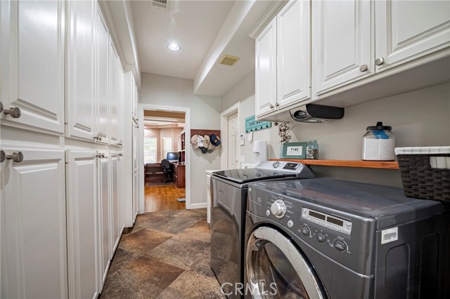 2663 Fallbrook Drive, Merced CA: https://media.crmls.org/medias/0f1bea23-fcdb-41a8-b560-82e6b47aa1a3.jpg