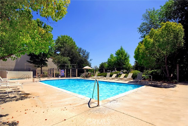 4710 Park Granada, 180 photo 13