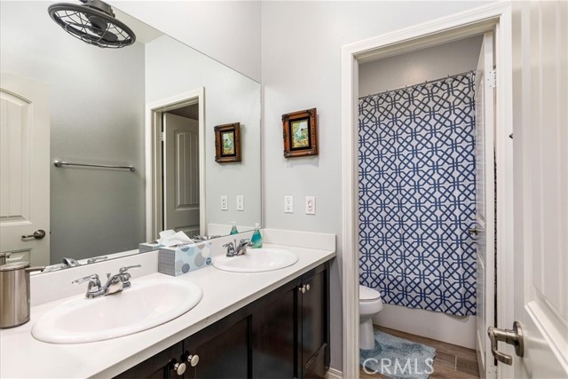 Detail Gallery Image 13 of 32 For 35660 Chantilly Ct, Winchester,  CA 92596 - 4 Beds | 2/1 Baths