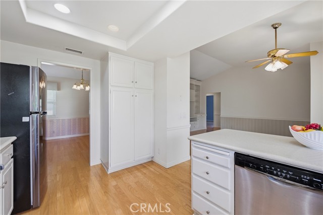 Detail Gallery Image 20 of 44 For 13693 Bear Valley Rd, Moorpark,  CA 93021 - 3 Beds | 2 Baths