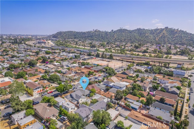 2653 Alice Street, Los Angeles CA: https://media.crmls.org/medias/0f1c8832-e39b-484c-9f35-644cff795a3d.jpg