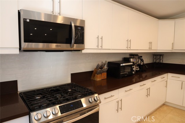 Detail Gallery Image 8 of 19 For 5 Figtree Rd, Rancho Palos Verdes,  CA 90275 - 2 Beds | 2/1 Baths