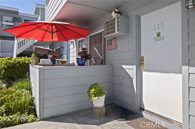 Detail Gallery Image 11 of 17 For 20930 #115 Parthenia, Canoga Park,  CA 91304 - 1 Beds | 1 Baths