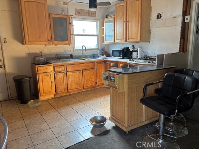 Detail Gallery Image 6 of 15 For 7474 Elmwood, San Bernardino,  CA 92410 - 3 Beds | 1 Baths