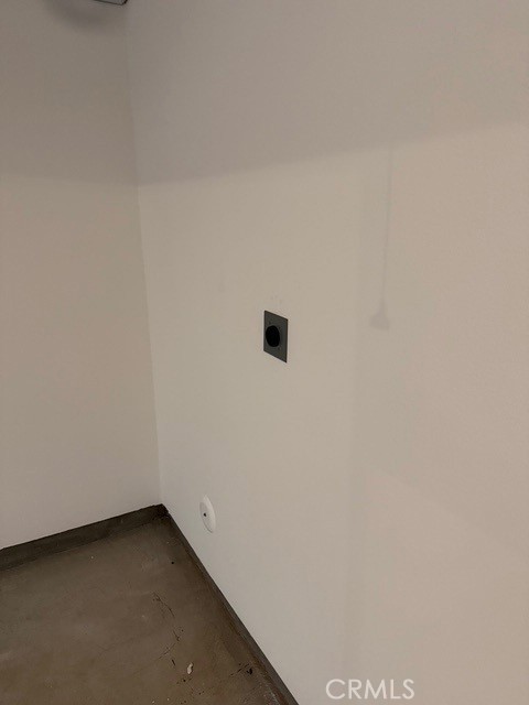 https://media.crmls.org/medias/0f1f6e8a-4693-4535-9771-3730eeb28440.jpg?preset=X-Large