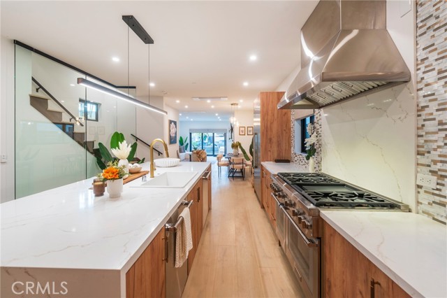 Detail Gallery Image 11 of 49 For 422 20th St, Huntington Beach,  CA 92648 - 3 Beds | 4/1 Baths