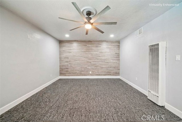 Detail Gallery Image 3 of 22 For 901 N Acacia #1,  Rialto,  CA 92376 - 3 Beds | 2 Baths