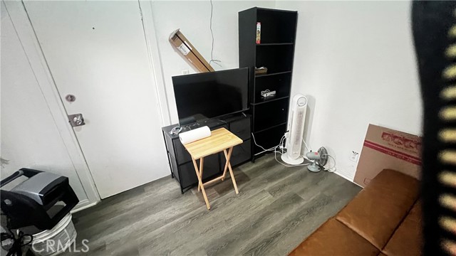 Detail Gallery Image 5 of 10 For 356 Gless St, Los Angeles,  CA 90033 - 0 Beds | 1 Baths