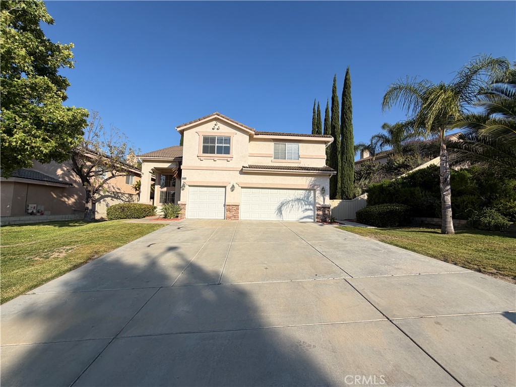 45402 Eagle Crest Lane