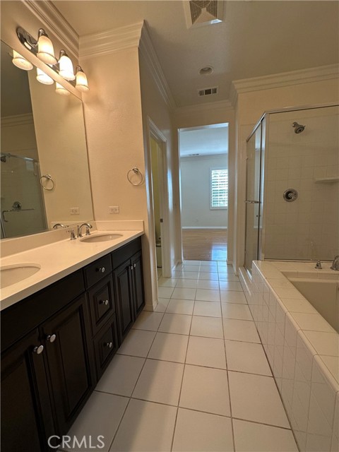 15234 Davenport Street, Tustin CA: https://media.crmls.org/medias/0f229166-c049-4bd3-81aa-18f637ea92d8.jpg