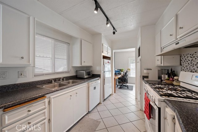 3042 Cruise Circle, Paso Robles CA: https://media.crmls.org/medias/0f235345-688f-4150-afde-56d9f3f15fa8.jpg