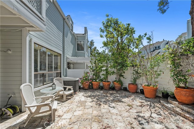 1150 W Capitol Drive, San Pedro CA: https://media.crmls.org/medias/0f23b0c8-249f-41ae-b628-9a998983fab0.jpg