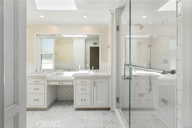 2169 Coalfax Court, Thousand Oaks CA: https://media.crmls.org/medias/0f245c9a-0acd-46e4-a5a9-ca532f5c152c.jpg