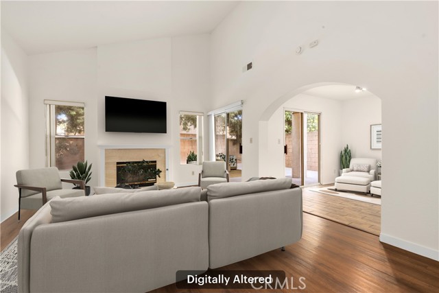 Detail Gallery Image 9 of 43 For 3697 Summer Ln, Baldwin Park,  CA 91706 - 3 Beds | 2/1 Baths