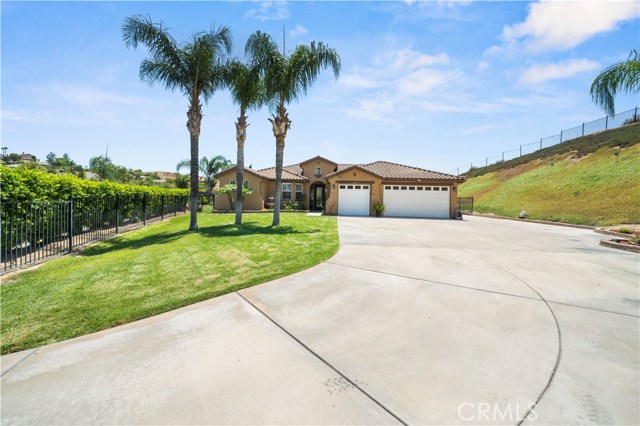 12655 Canyonwind Rd, Riverside, CA 92503