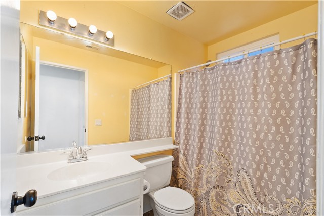 Detail Gallery Image 31 of 37 For 27552 via Real, Menifee,  CA 92585 - 4 Beds | 3 Baths