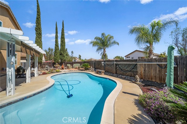 Detail Gallery Image 25 of 33 For 24805 Oakhurst Ct, Murrieta,  CA 92563 - 3 Beds | 2/1 Baths