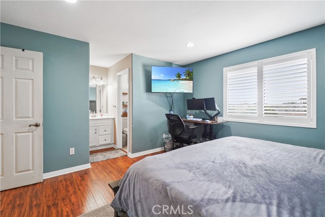 Detail Gallery Image 14 of 28 For 1509 Stanley Ave #304,  Long Beach,  CA 90804 - 3 Beds | 2 Baths