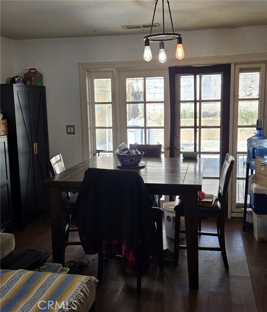 Detail Gallery Image 4 of 19 For 3151 E Radcliffe, Anaheim,  CA 92806 - 4 Beds | 2/1 Baths