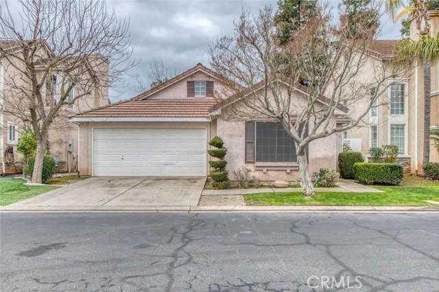 Detail Gallery Image 1 of 1 For 7526 N Trellis Cir, Fresno,  CA 93720 - 3 Beds | 2 Baths