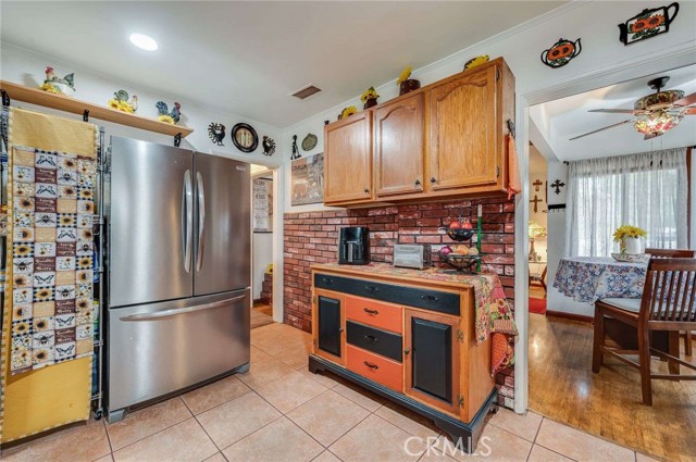 Image 12 of 31 For 5851 Pearce Avenue
