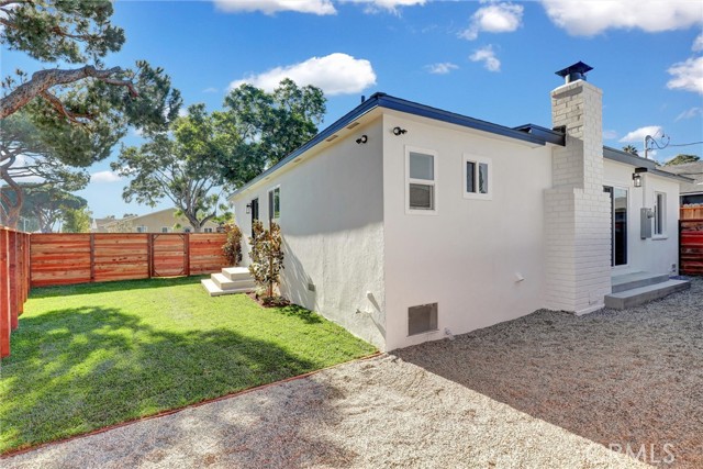 Detail Gallery Image 15 of 27 For 7043 E Harco, Long Beach,  CA 90808 - 3 Beds | 1/1 Baths