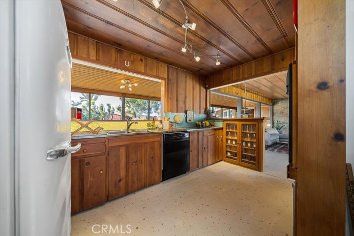 MLS #SR25083333 img 25