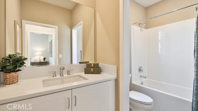 27463 Sand Almond Way, Valencia CA: https://media.crmls.org/medias/0f2a816e-0cea-4664-8a6a-1dcd15109998.jpg