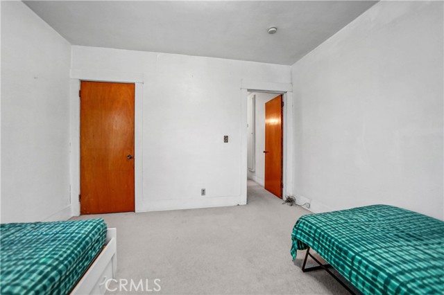 2857 W Avenue 33, Los Angeles CA: https://media.crmls.org/medias/0f2af155-bbce-40d0-8741-8cf3f1f32deb.jpg