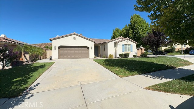 Detail Gallery Image 3 of 33 For 34107 Corktree Rd, Lake Elsinore,  CA 92532 - 3 Beds | 2 Baths
