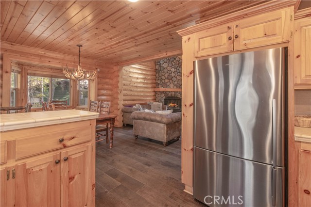 Detail Gallery Image 26 of 60 For 43442 Bow Canyon Road, Big Bear Lake,  CA 92315 - 3 Beds | 2 Baths