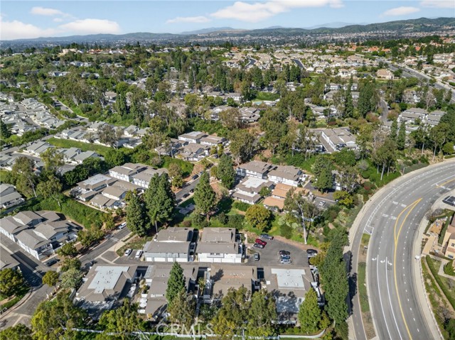 Detail Gallery Image 42 of 45 For 20362 #10 Flower Gate, Yorba Linda,  CA 92886 - 3 Beds | 2/1 Baths