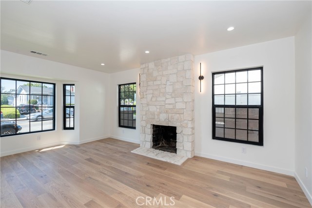 Detail Gallery Image 10 of 33 For 1242 W Summerland Ave, San Pedro,  CA 90732 - 2 Beds | 1 Baths