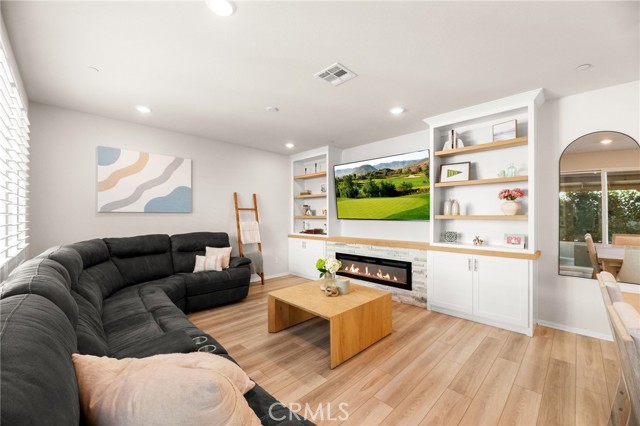 Detail Gallery Image 23 of 54 For 36362 Arcs, Winchester,  CA 92596 - 3 Beds | 2/1 Baths